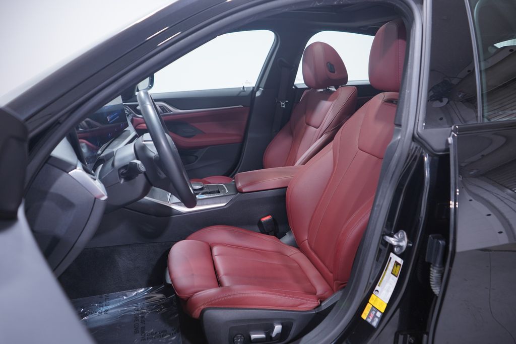 Thumbnail: 2023 BMW i4 - 7