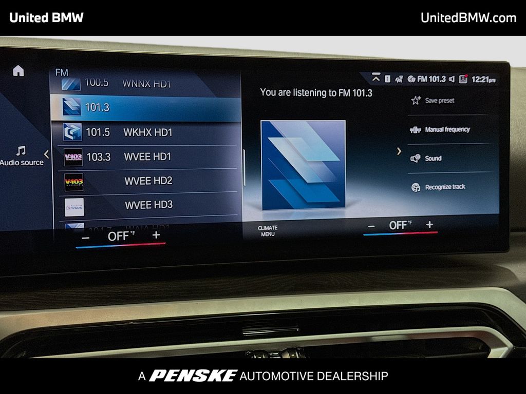 Thumbnail: 2023 BMW i4 - 8