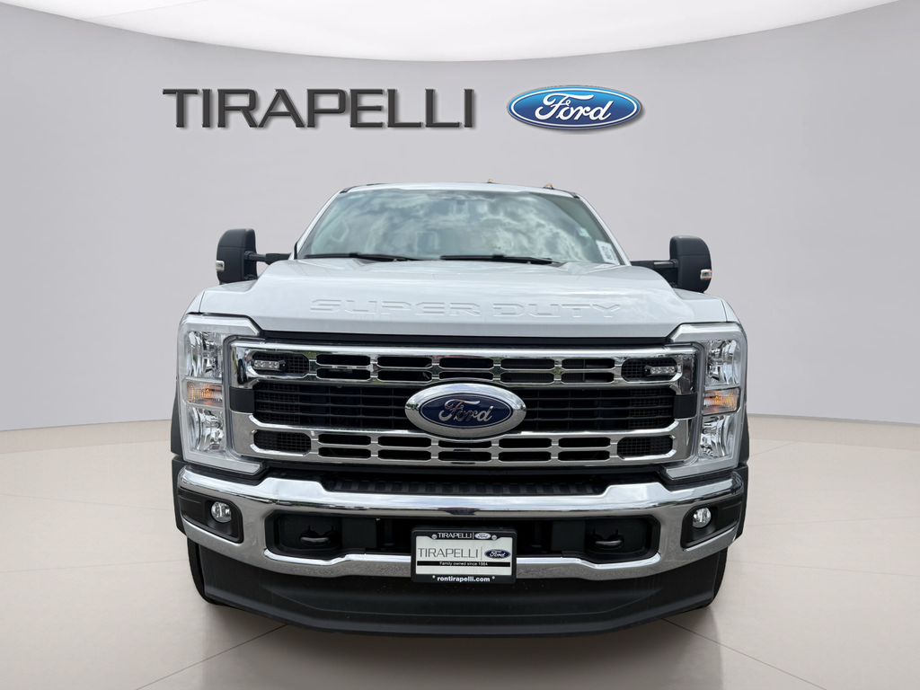 Used 2024 White Ford XL image 6