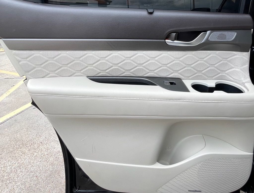 2020 Hyundai Palisade Limited Black at River Oaks CDJR