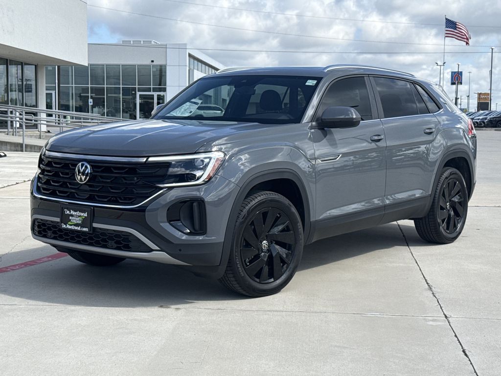 2026 Volkswagen Atlas Cross Sport 2.0T SE w/Technology Gray at DeMontrond Auto Country