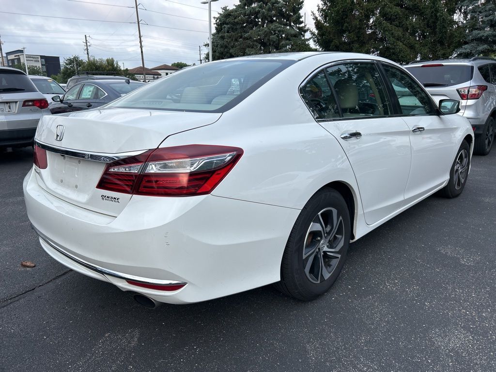 Thumbnail: 2017 Honda Accord - 3