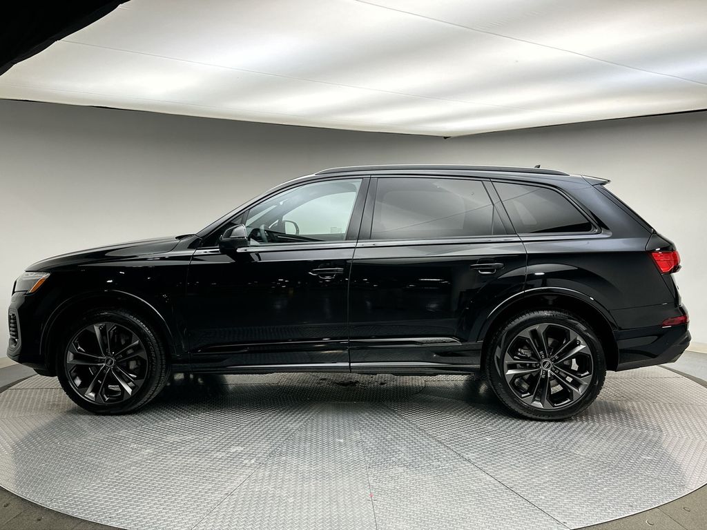 2025 Audi Q7 Premium Plus 2