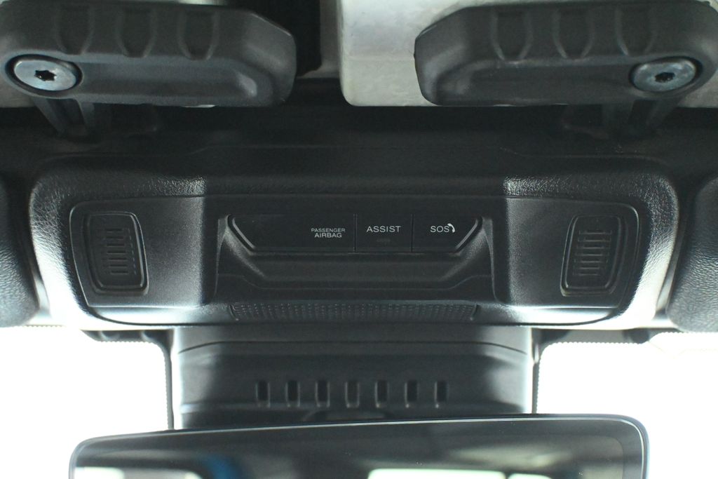 Thumbnail: 2024 Jeep Wrangler - 20