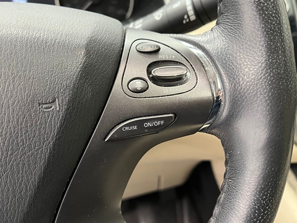 Thumbnail: 2021 Nissan Murano - 17