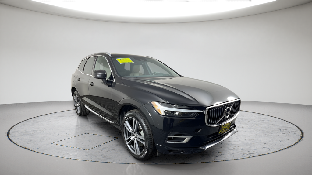 2021 Volvo XC60 Hybrid Plug-in Recharge Inscription Expression eAWD