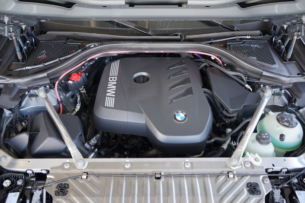 Thumbnail: 2026 BMW X3 - 21