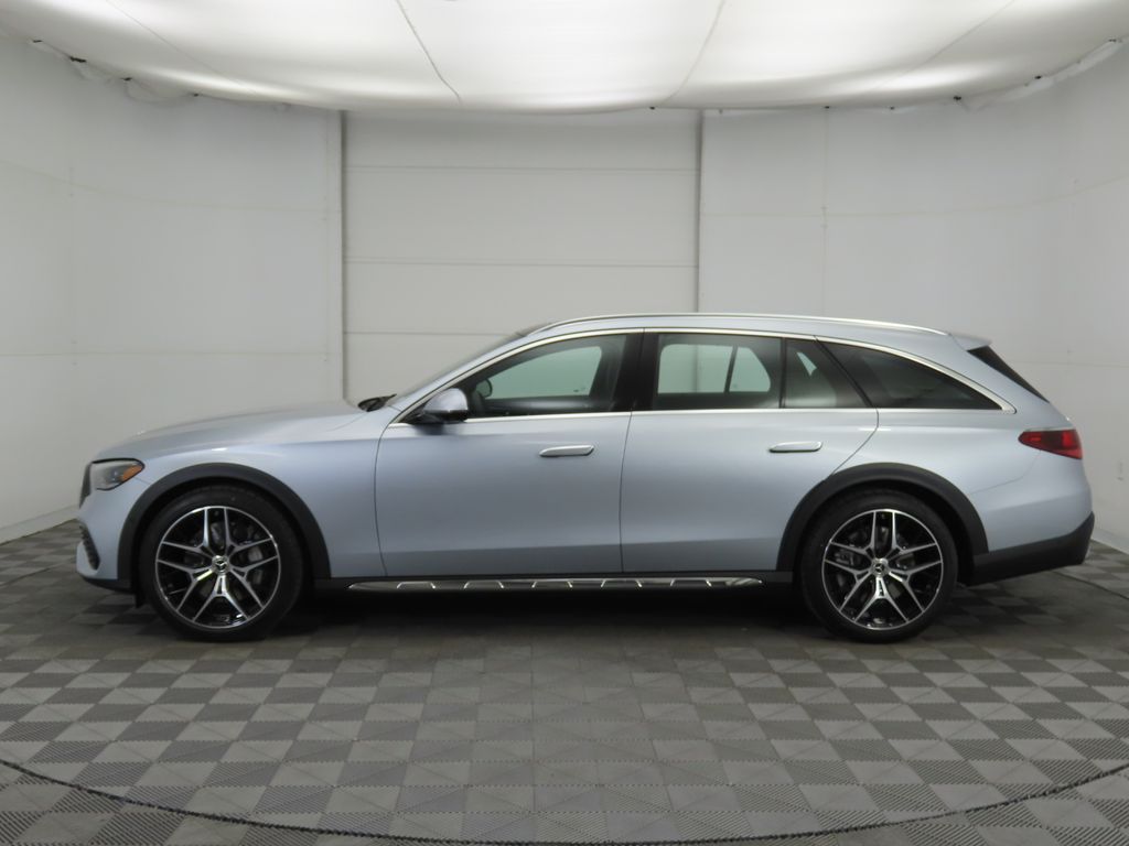 Thumbnail: 2026 Mercedes-Benz E-Class - 8