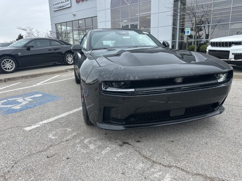 2025 Dodge Charger Daytona R/T - Photo 8
