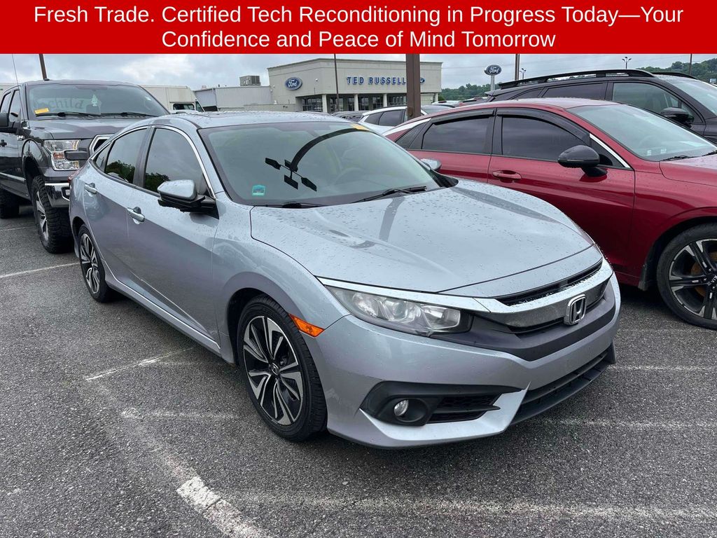 Lunar 2017 Honda Civic EX-T Sedan Front-Wheel Drive Continuously Variable Transmission