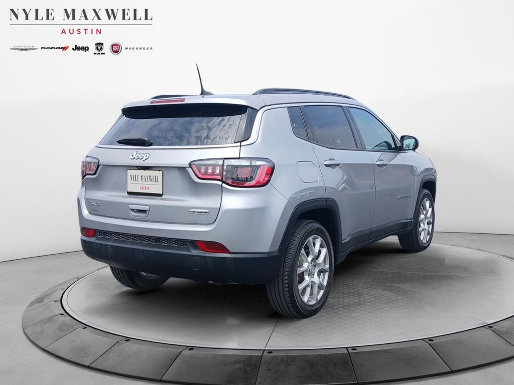 Used Car 2022 Jeep Compass  Latitude Lux For Sale Under $20,000 In Austin, Texas