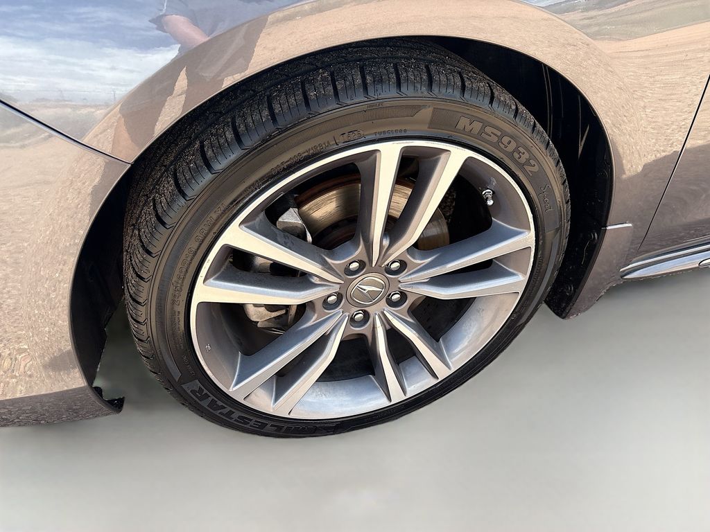 Used 2019 Gray Acura 3.5L Advance Pkg image 31