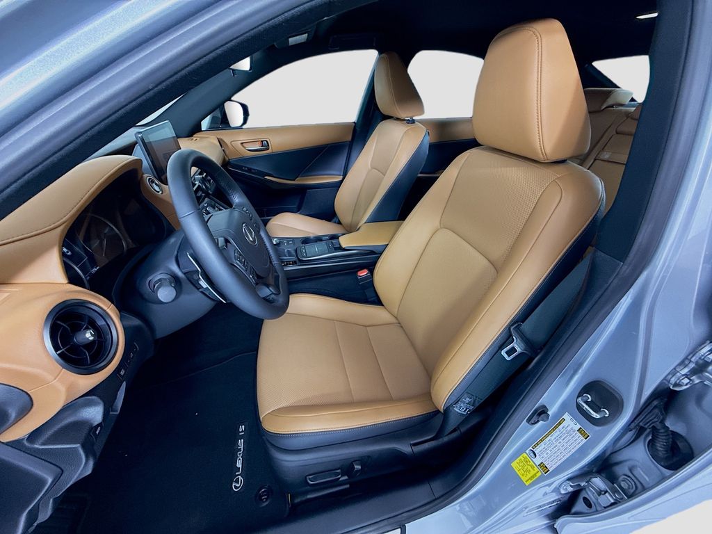 Thumbnail: 2025 Lexus IS - 19