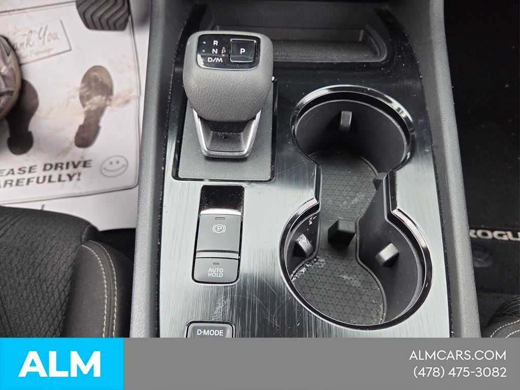 Used 2025 Black Nissan SV image 19