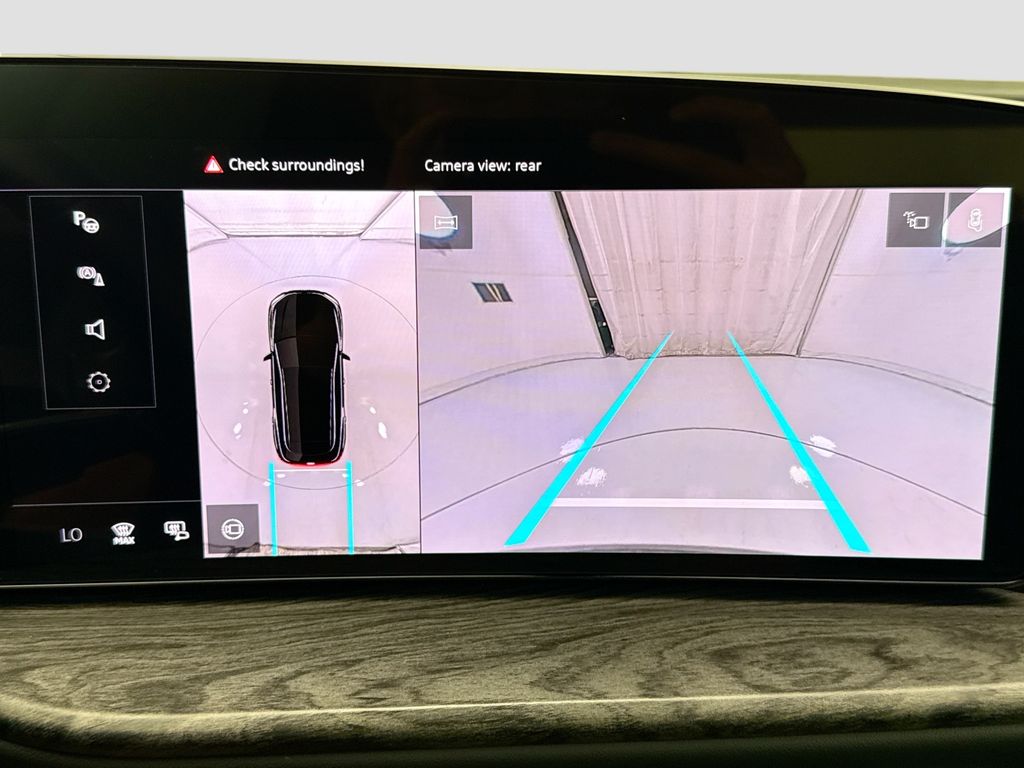 Thumbnail: 2025 Audi Q5 - 15