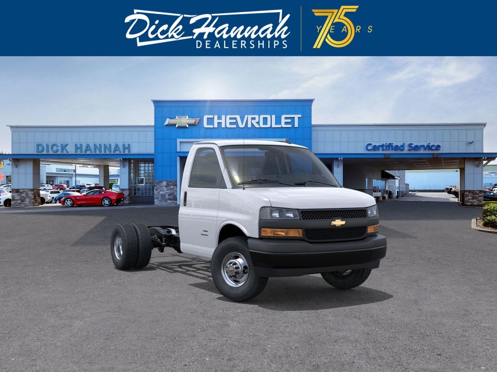 Dick Hannah Dealerships - 2025 Chevrolet Express 3500 Work Van For Sale in Vancouver, WA