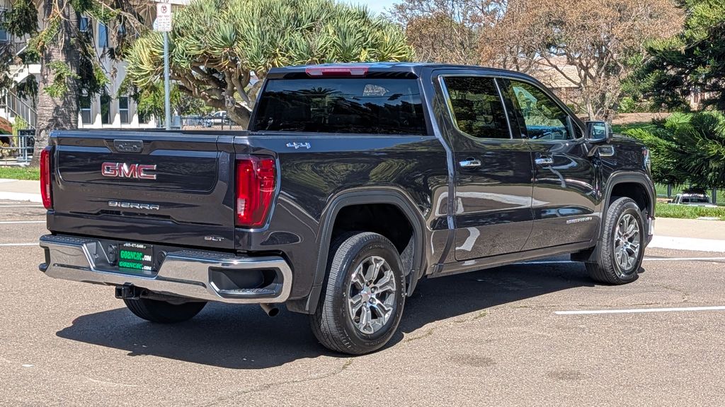 Used 2025 GMC Sierra 1500 SLT 4D Crew Cab