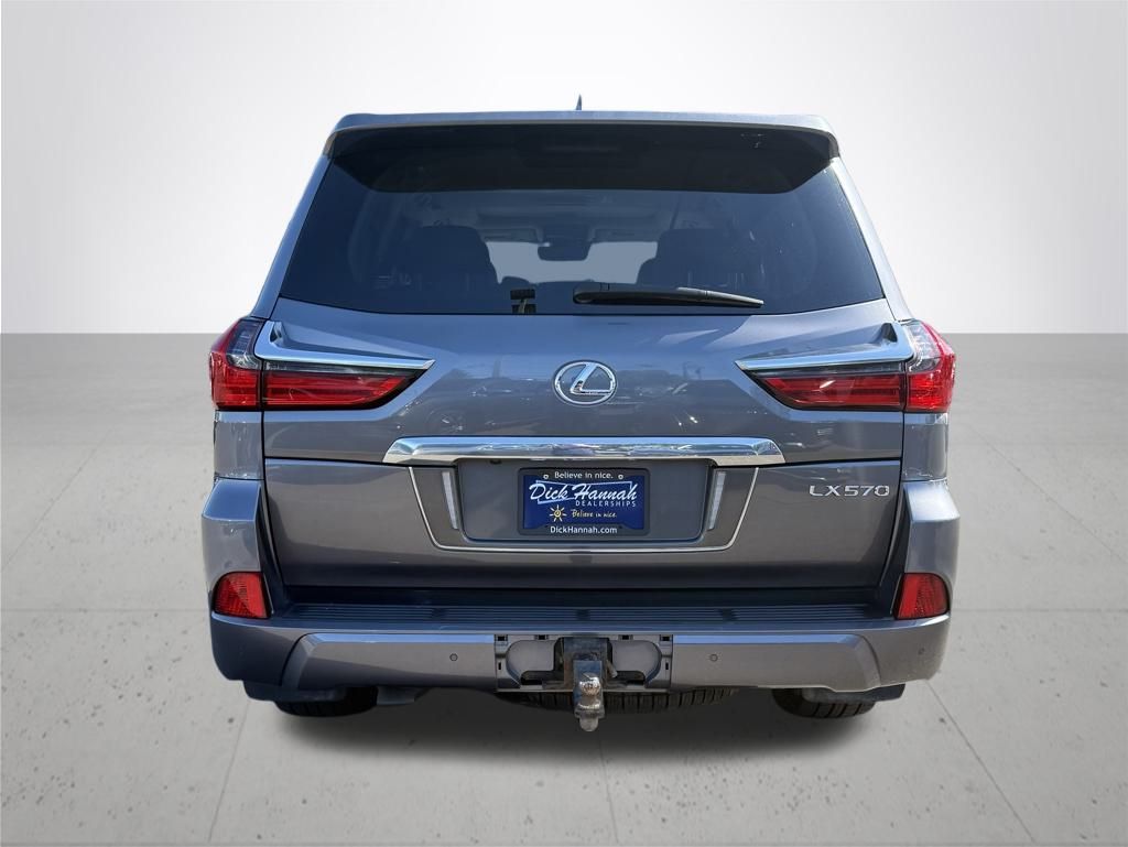 2019 Lexus LX 570