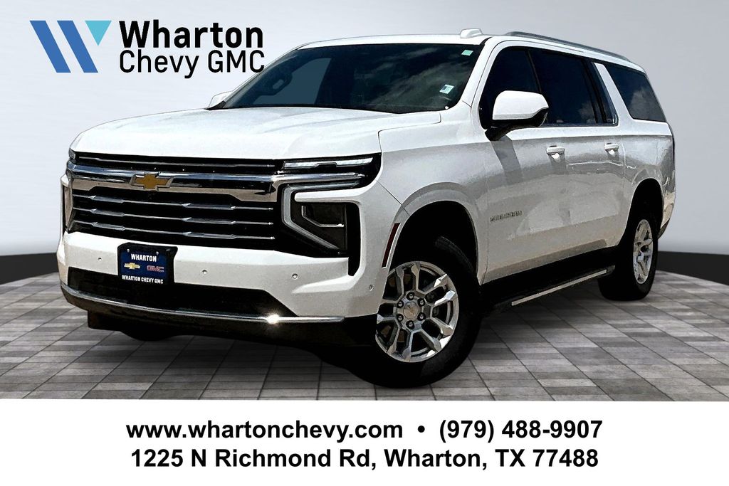 2025 Chevrolet Suburban LT - 0