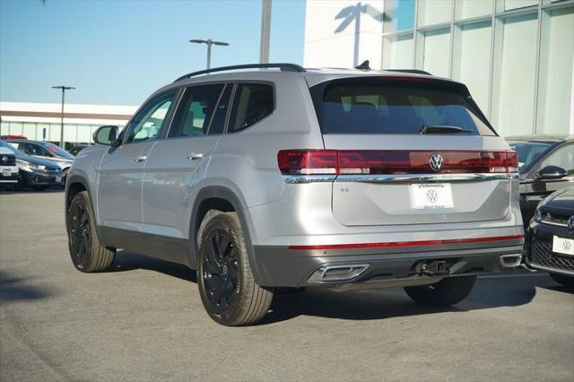 Thumbnail: 2026 Volkswagen Atlas - 3