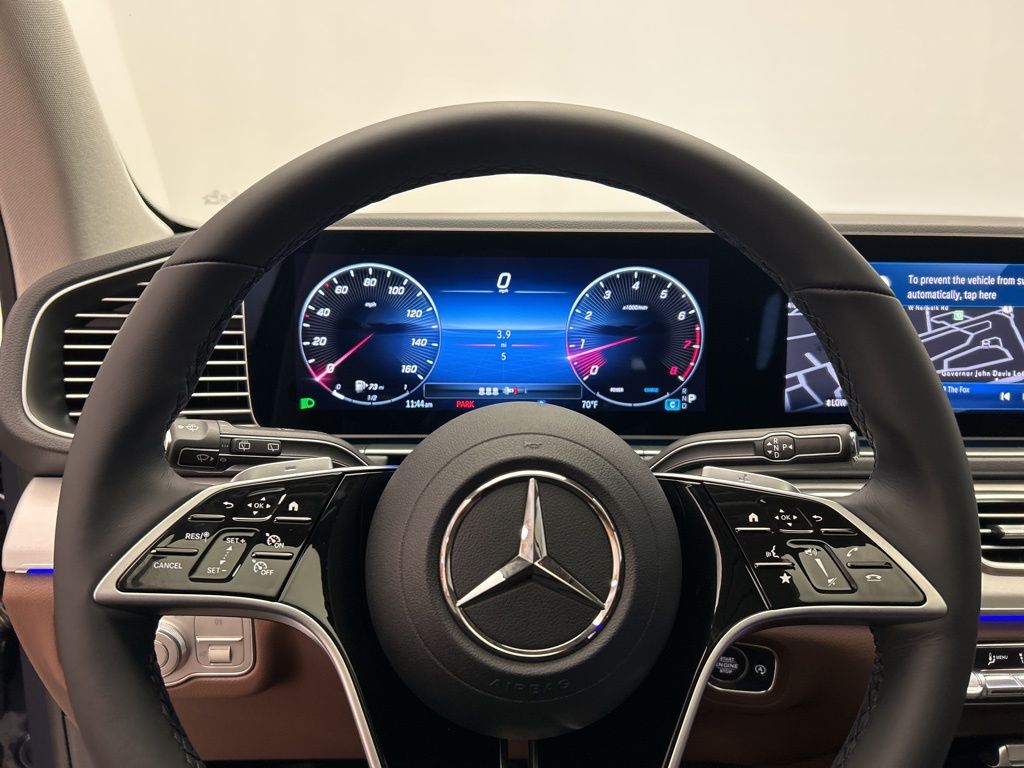 Thumbnail: 2025 Mercedes-Benz GLE - 13