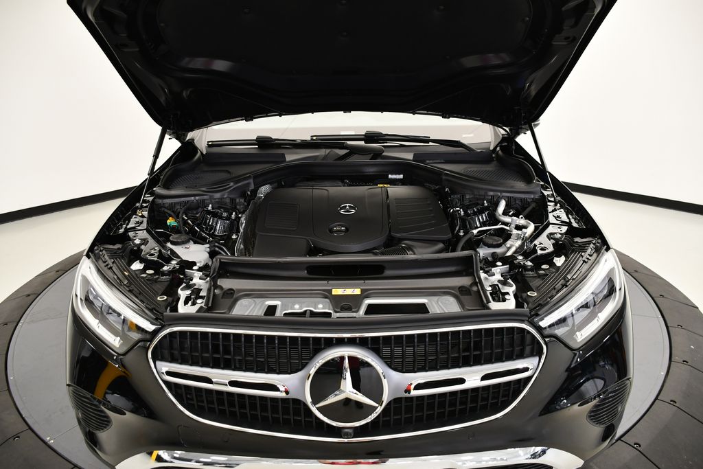 2025 Mercedes-Benz GLC 350 13