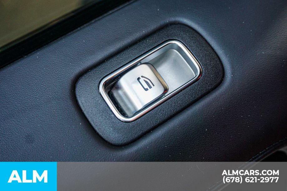 Used 2023 Gray Mercedes-Benz G 550 image 57