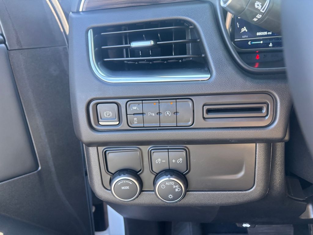 Used Car 2023 Chevrolet Suburban  Lt For Sale Under $40,000 In Austin, Texas