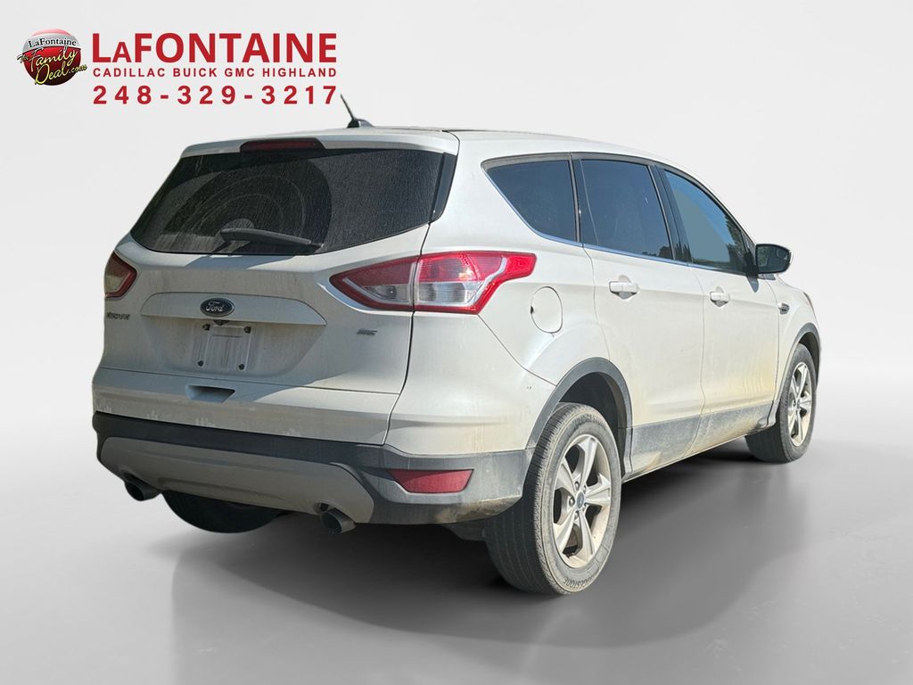 2015 Ford Escape SE 7