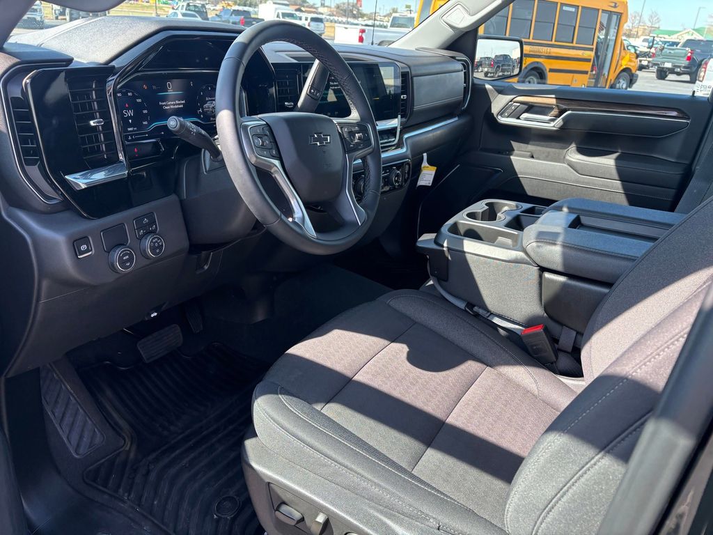 Used Car 2025 Chevrolet Silverado 1500  2wd Crew Cab 147 Rst For Sale Under $50,000 In Austin, Texas