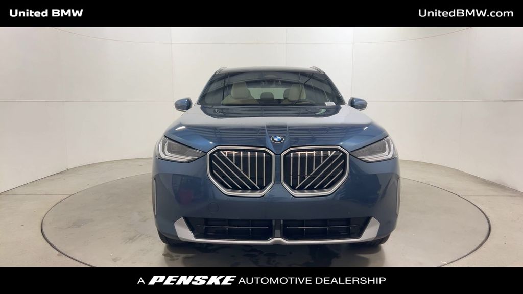 Thumbnail: 2026 BMW X3 - 3