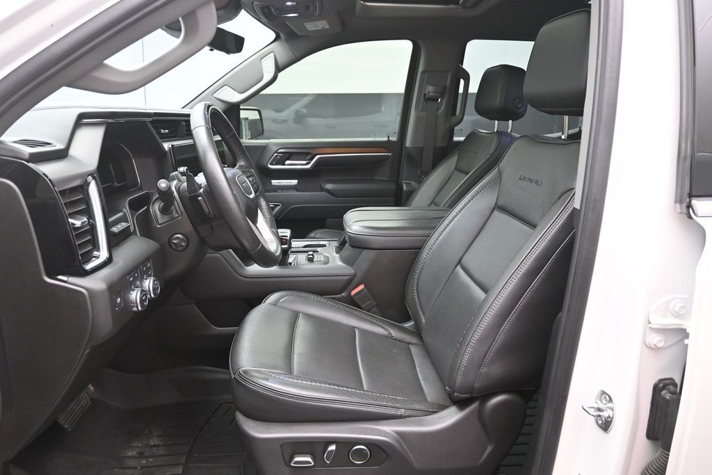Used 2025 GMC Sierra 1500 Truck