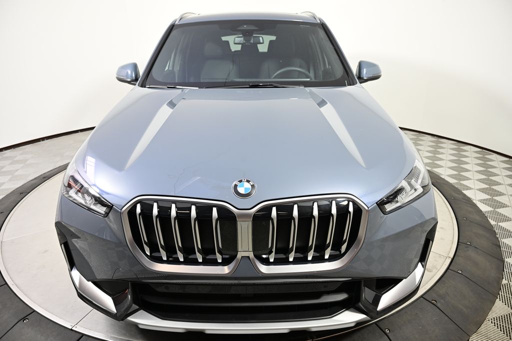 Thumbnail: 2026 BMW X1 - 8