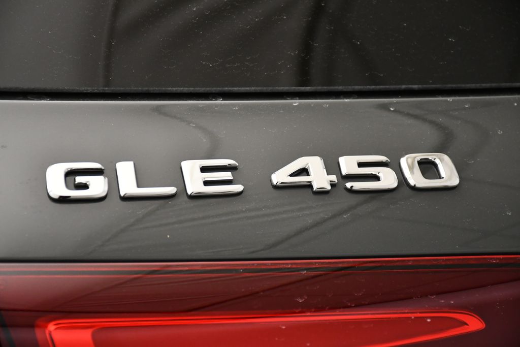 Thumbnail: 2026 Mercedes-Benz GLE - 9