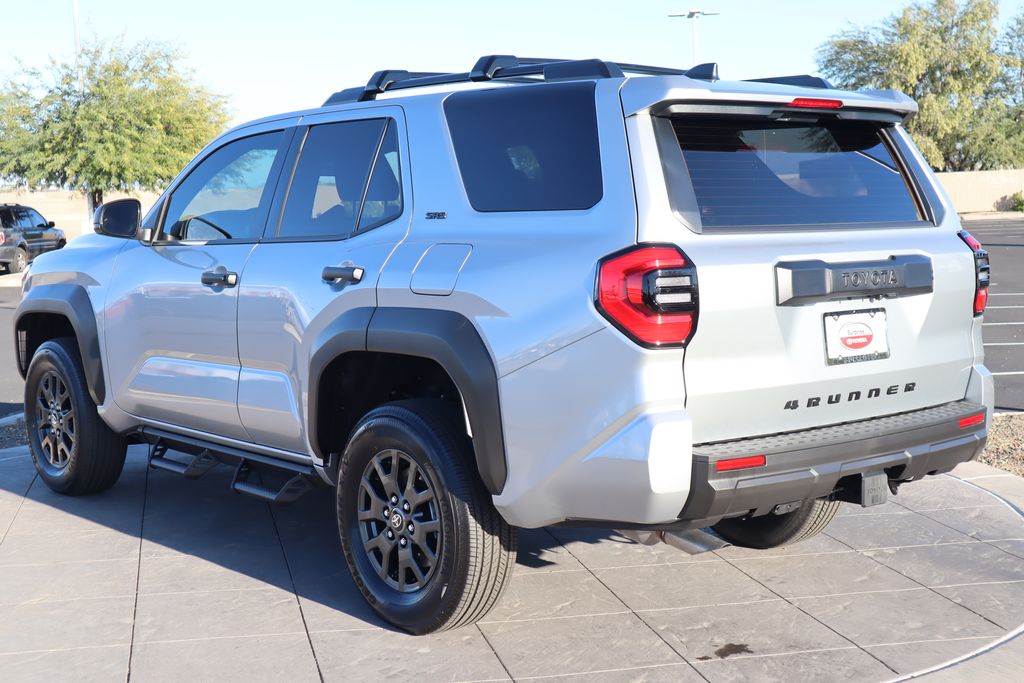 Thumbnail: 2025 Toyota 4Runner - 7
