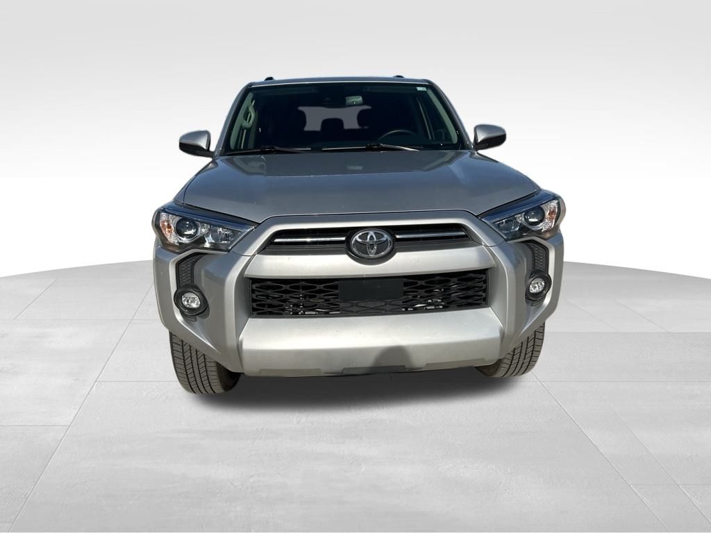 2022 Toyota 4Runner SR5 3