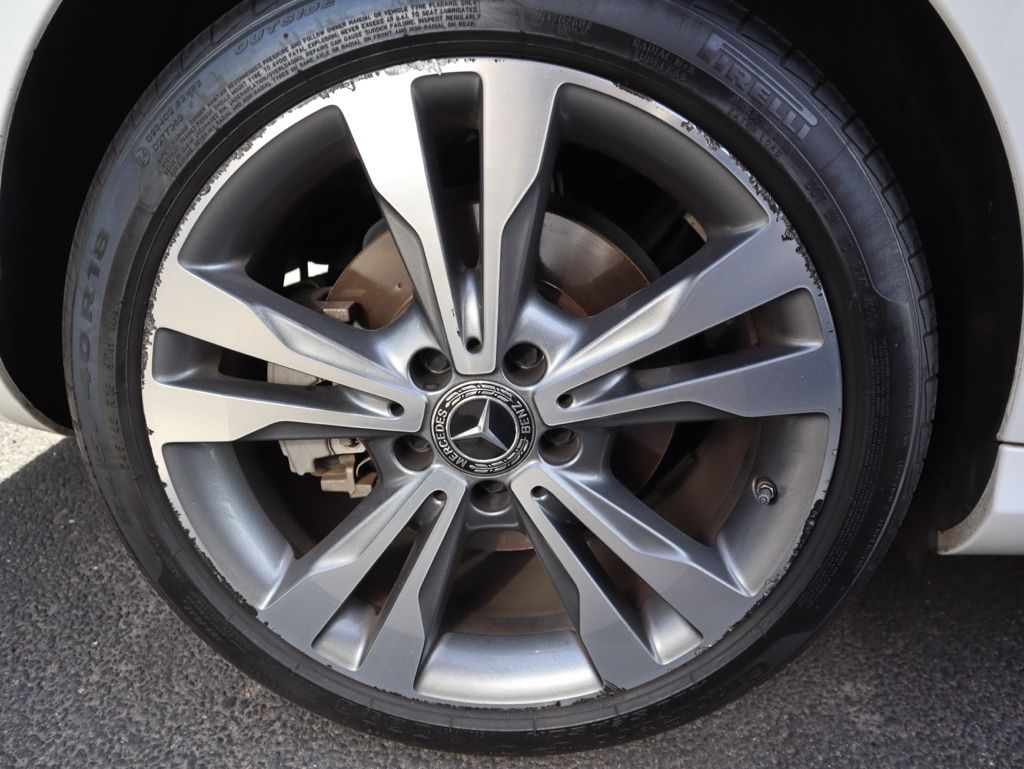 Thumbnail: 2019 Mercedes-Benz C-Class - 14