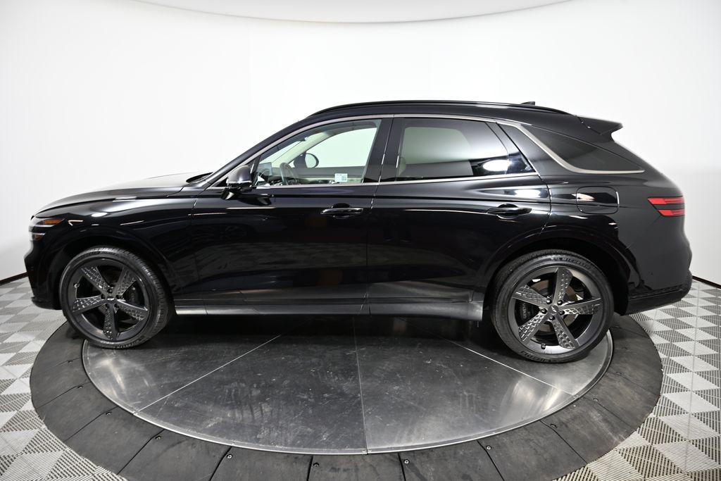 2024 Genesis GV70 Sport 2
