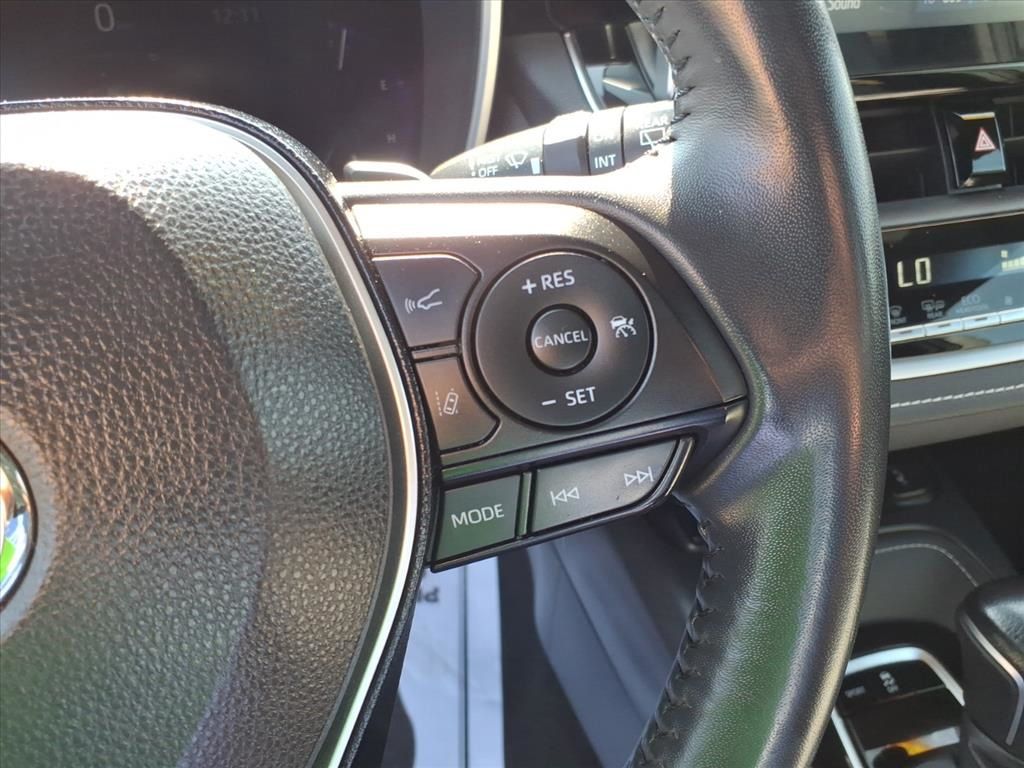 2021 Toyota Corolla XSE photo 17