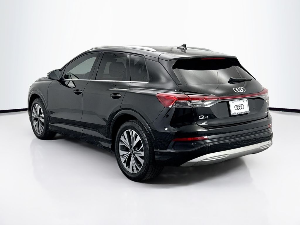 Thumbnail: 2023 Audi Q4 e-tron - 7