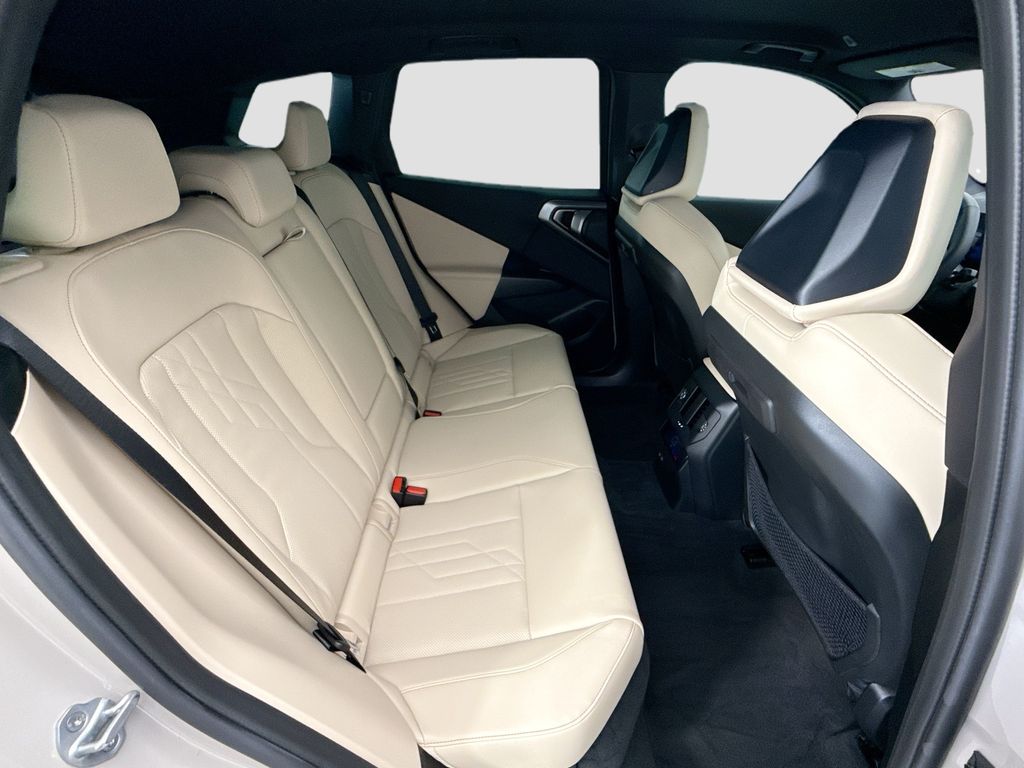 Thumbnail: 2026 BMW X3 - 20