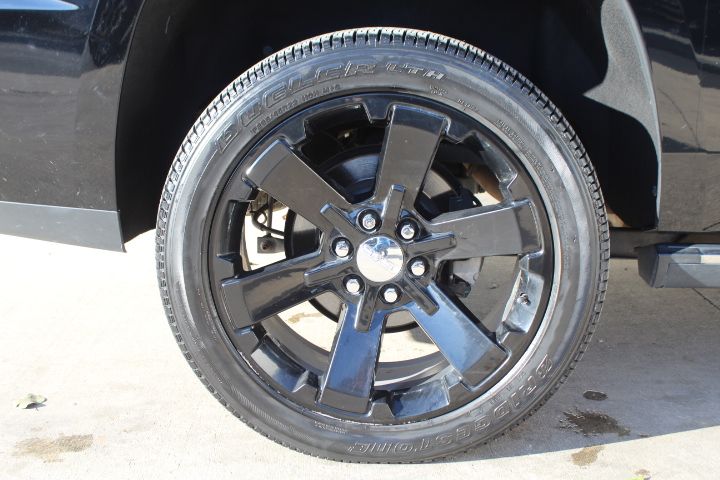 Used Car 2015 Gmc Yukon  Denali For Sale Under $30,000 In Georgetown, Texas