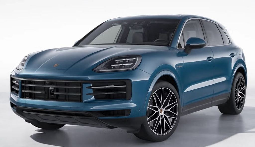 2025 Porsche Cayenne E-Hybrid -
                Vienna, VA