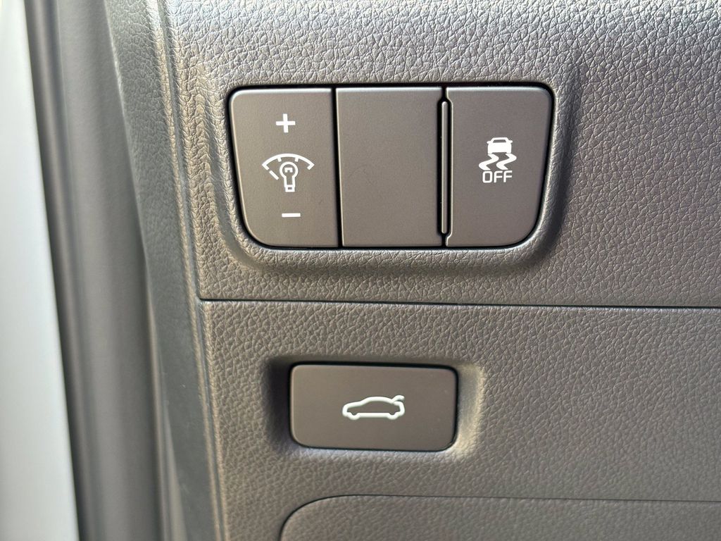 New 2026 Kia K5 Sedan