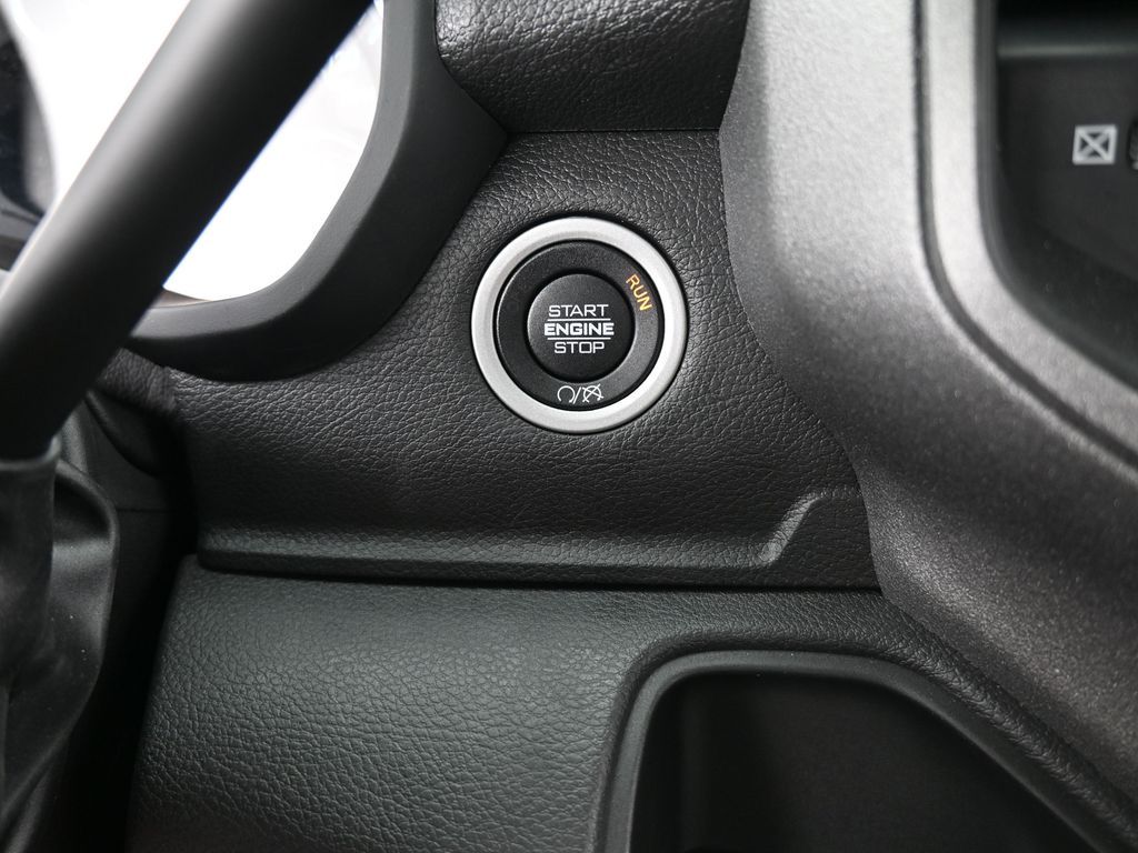 Used 2024 Granite Crystal Metallic Clearcoat Ram Tradesman image 22