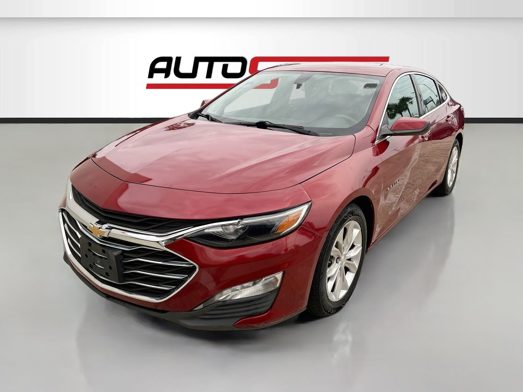 Used 2020 Red Chevrolet LT image 3