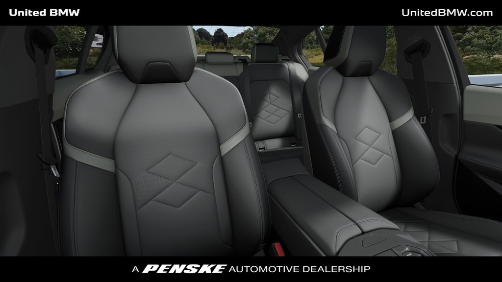 Thumbnail: 2026 BMW 5 Series - 11