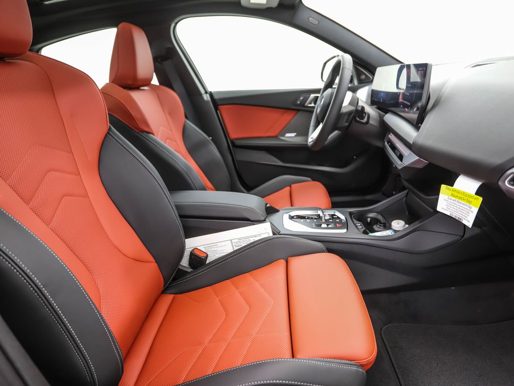 Thumbnail: 2025 BMW 2 Series - 31