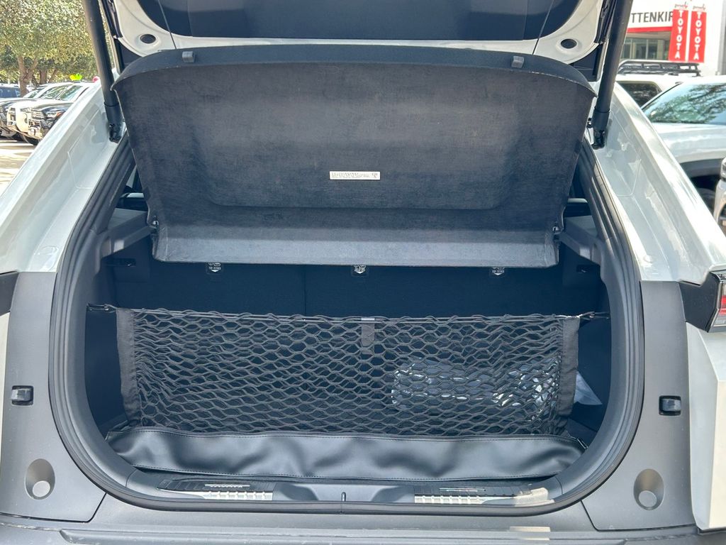 New 2026 Toyota C-HR SUV