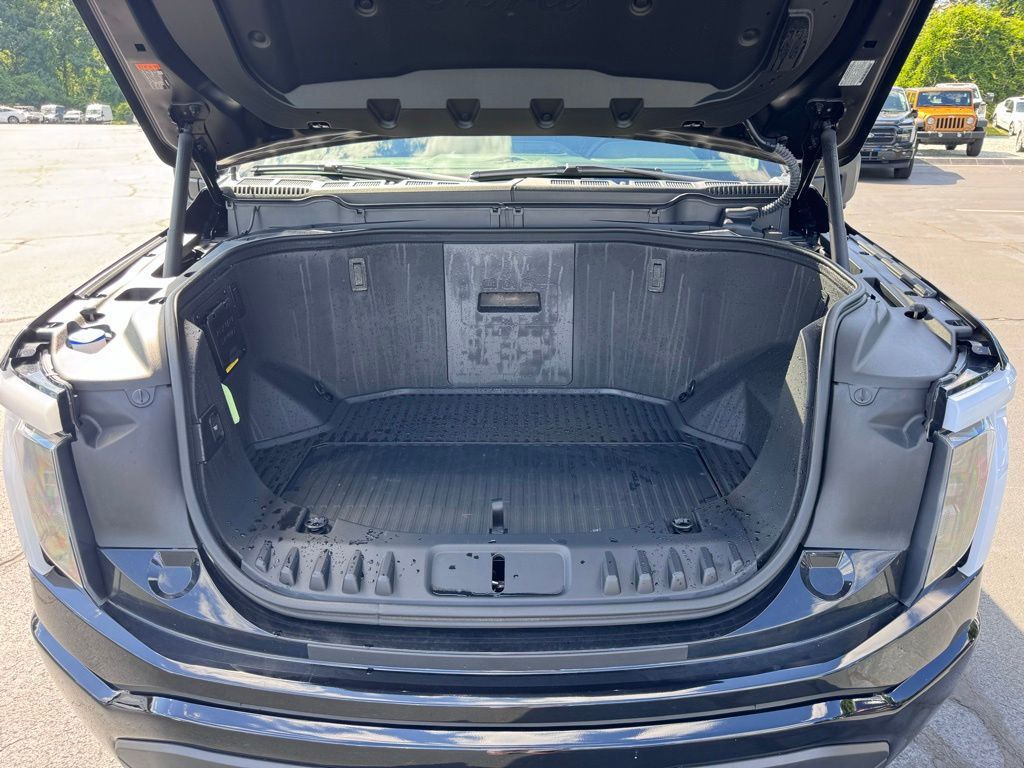 FordF-150 Lightning36